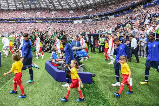 的卓越表现 的卓越表现